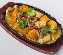 Куриная грудка в сливочном соусе