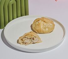 Манты с курицей и сыром фета