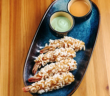 Креветки в рисовом попкорне