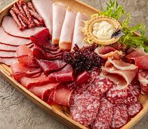 Мясное ассорти