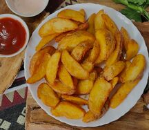 Картофель по-деревенски средний