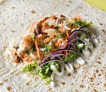 Шаурма классическая с курицей и луком