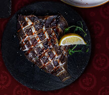 Камбала запеченая