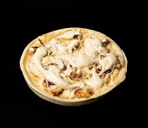 Пицца с курицей и сыром