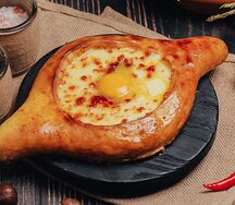 Хачапури по-аджарски