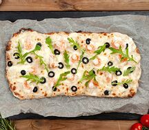 Пицца Креветки и маслины 