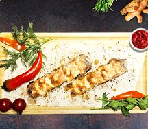 Люля-кебаб куриный с сыром моцарелла