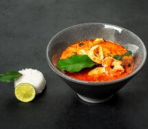 Том Ям с морепродуктами