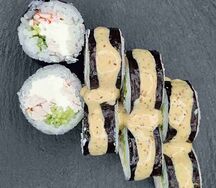 Ролл с курицей и крабом