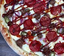 Пицца Халапеньо 32см на белом чесночном соусе