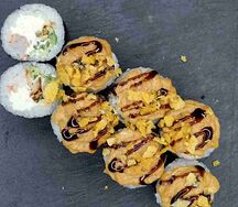 Запеченный с креветкой и угрем