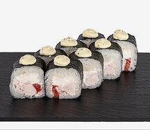 Ролл с курицей тартар