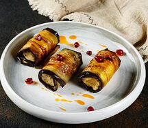 Рулетики из баклажан с грецкими орехами