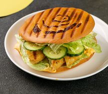Панини Чикен, куриный стейк