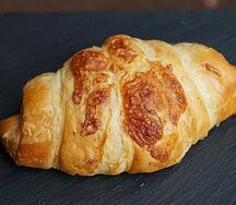Круассан с ветчиной и сыром