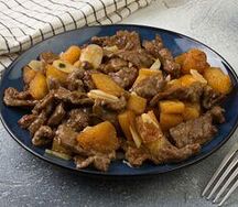 Говядина жареная с хлебцами