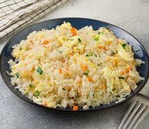 Рис жареный с яйцом