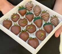 16 клубник в шоколаде №15