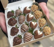 16 клубник в шоколаде №8