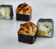 Запеченный с мидиями