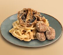 Паста с митболами и грибами