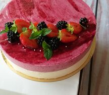 Торт Ягодный мусс