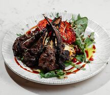 Каре ягненка с гратеном из овощей