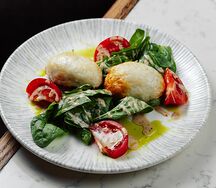 Котлеты из щуки со шпинатом