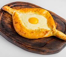 Хачапури по-аджарски