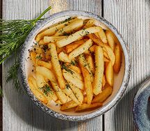 Картофель фри с чесноком и укропом