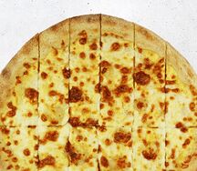 Сырные брусочки из теста