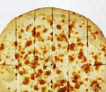 Чесночные брусочки из теста