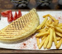 Пицца закрытая Донерка