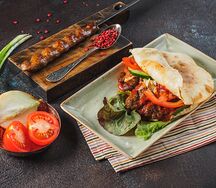 Донер с люля-кебаб