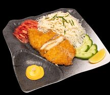 Куринный Кацу с сыром и сырным соусом