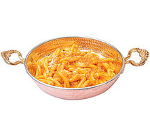 Казаречче с рагу индейки и сыром