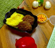 Говяжьи котлетки с картофельным пюре