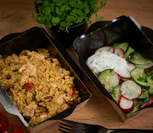 Фахитос куриный с булгуром и огуречный салат