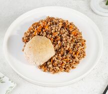 Каша гречневая и котлета паровая куриная