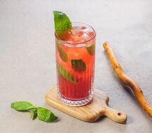 Клубника-базилик 