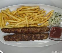 Маленький сет из люля-кебабов с картофелем фри