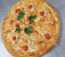 Пицца с курицей