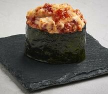 Запеченные суши с угрем