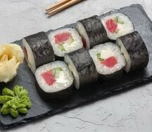 Ролл филадельфия с тунцом