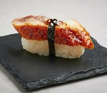 Суши с угрем