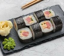 Ролл бекон спайси