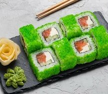 Ролл филадельфия в икре green