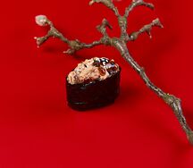 Гункан с угрем