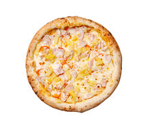 Пицца с курицей и ананасами