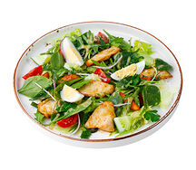 Салат Нисуаз с курицей